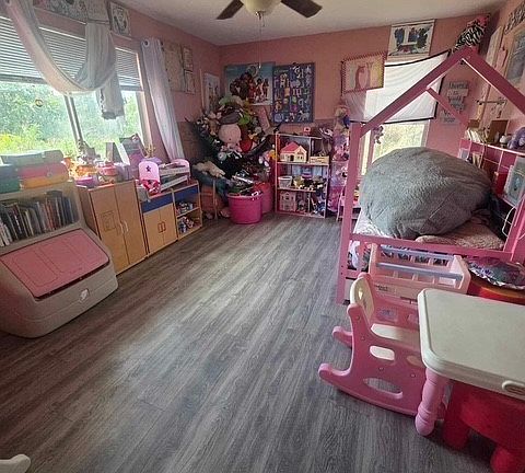 5th image of 2820 38th St SW