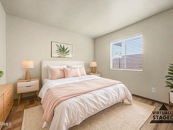 5th image of 826 S CASITAS Drive #B