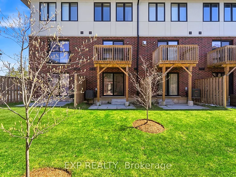19 Markle Cres — Photo 38