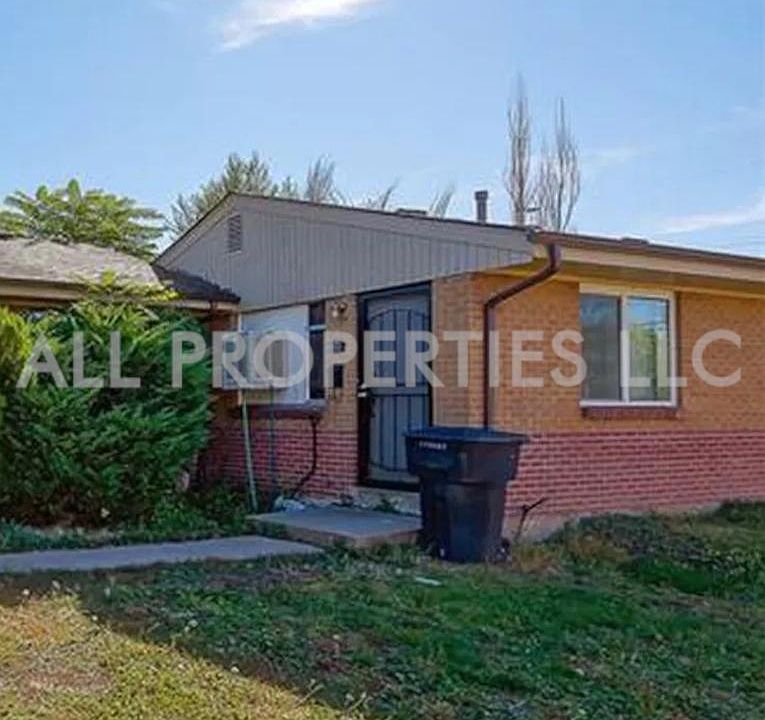 1st image of 4526 W Virginia Ave