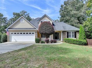 3443 Osceola Trl, Gainesville, GA 30506