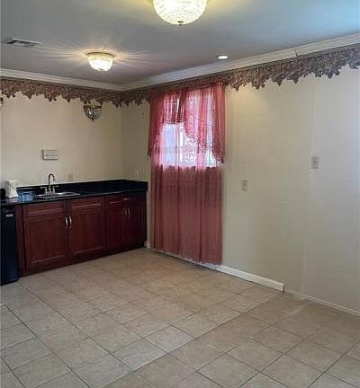 4th image of 5500 Grand Bayou Dr