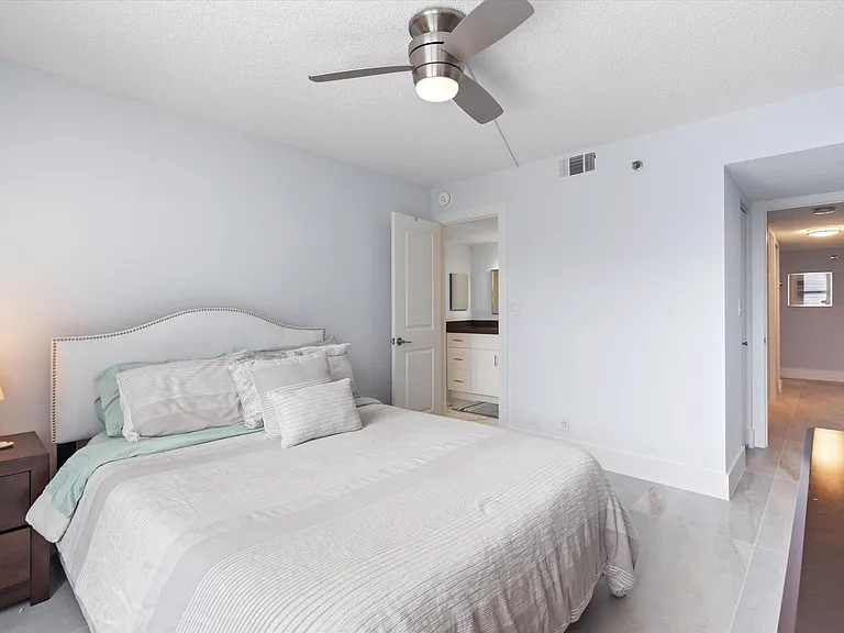 3115 S Ocean Blvd #302 — Photo 24