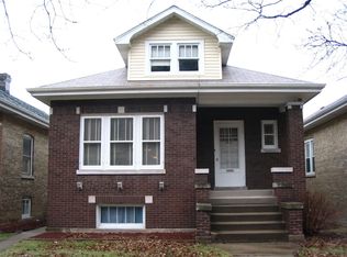 6029 W Warwick Ave, Chicago, IL 60634