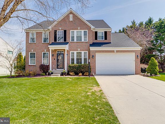 3rd image of 1705 Stone Ridge Ct