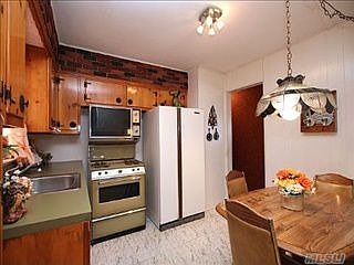 5th image of 3756 Jacqueline St