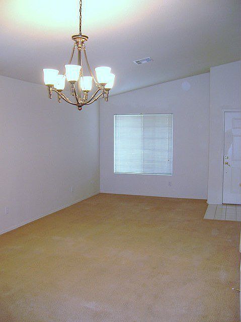 2nd image of 1831 Vista Pointe Ave