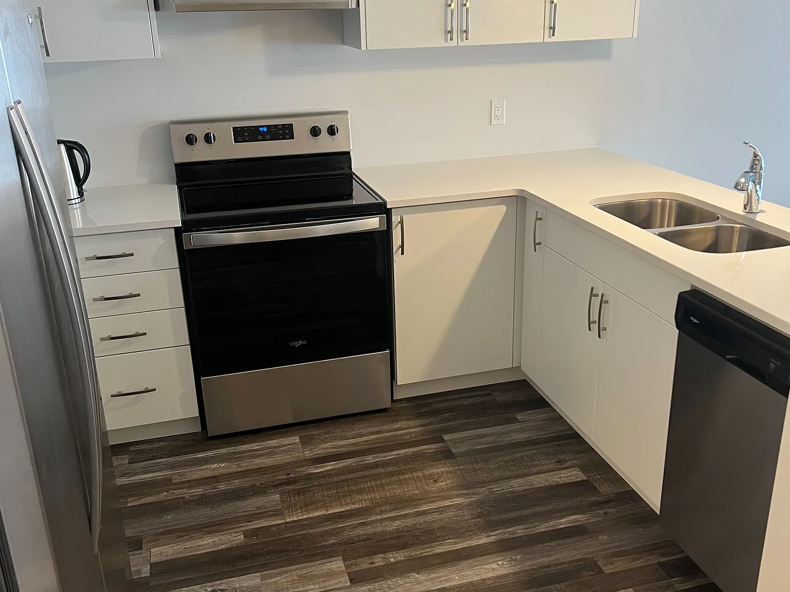 3 bed, $2,500 — Photo 4