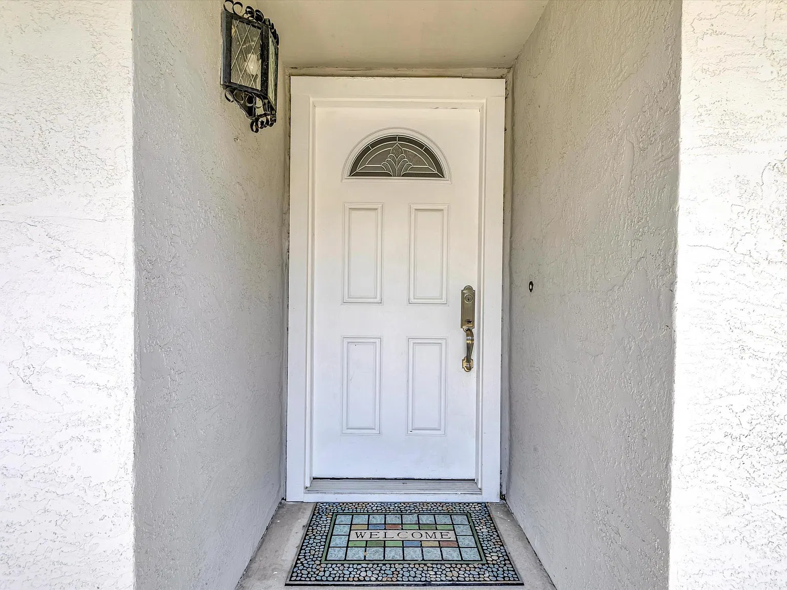 3 bed, 1683 sqft, $4,300 — Photo 4