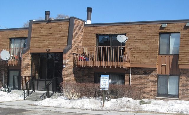 1st image of 721 Tipperary Ct APT 2D