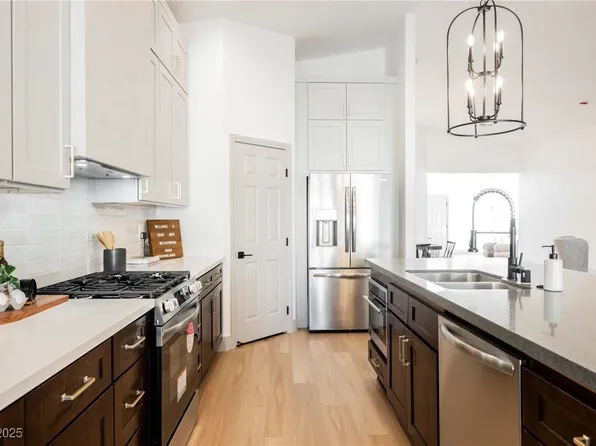 5904 Negril Ave, Las Vegas, NV 89130