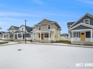 2113 Willard Ave, Grand Rapids, MI 49507