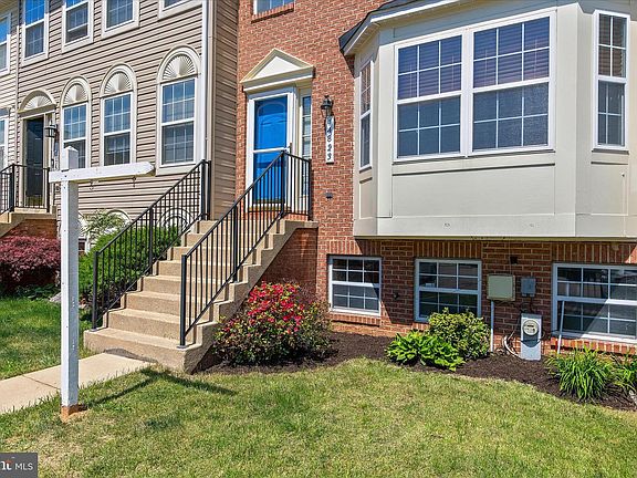 2nd image of 14823 Strawberry Ln