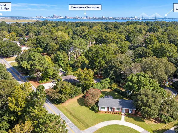 1176 Winborn Dr, Charleston, SC 29412
