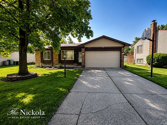 2nd image of 2634 Avalon Dr