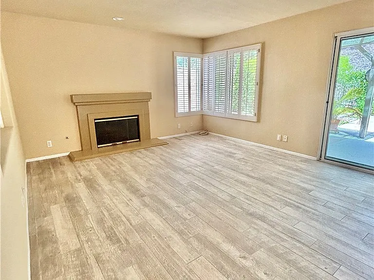1834 Berryhill Dr — Photo 16