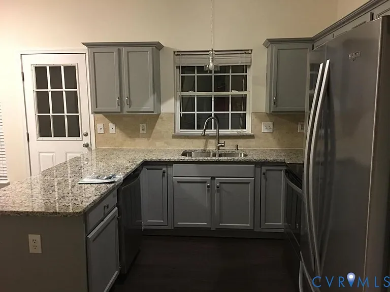 2808 Queensland Dr — Photo 6