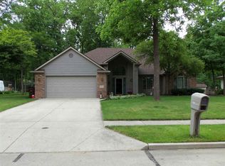 1502 Allison Blvd, Auburn, IN 46706