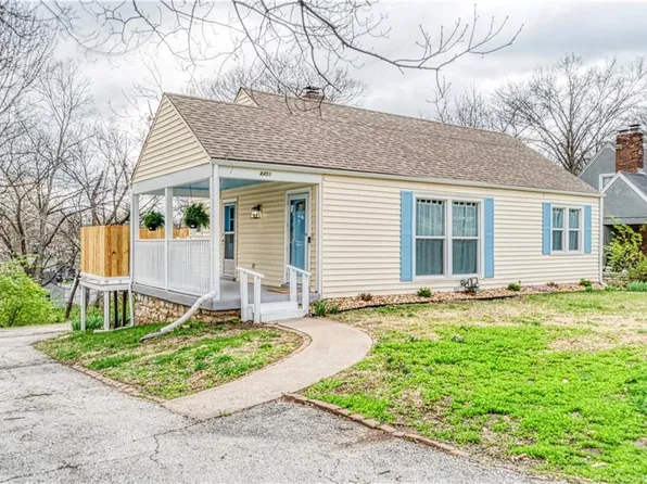 4451 NE Antioch Rd, Kansas City, MO 64117