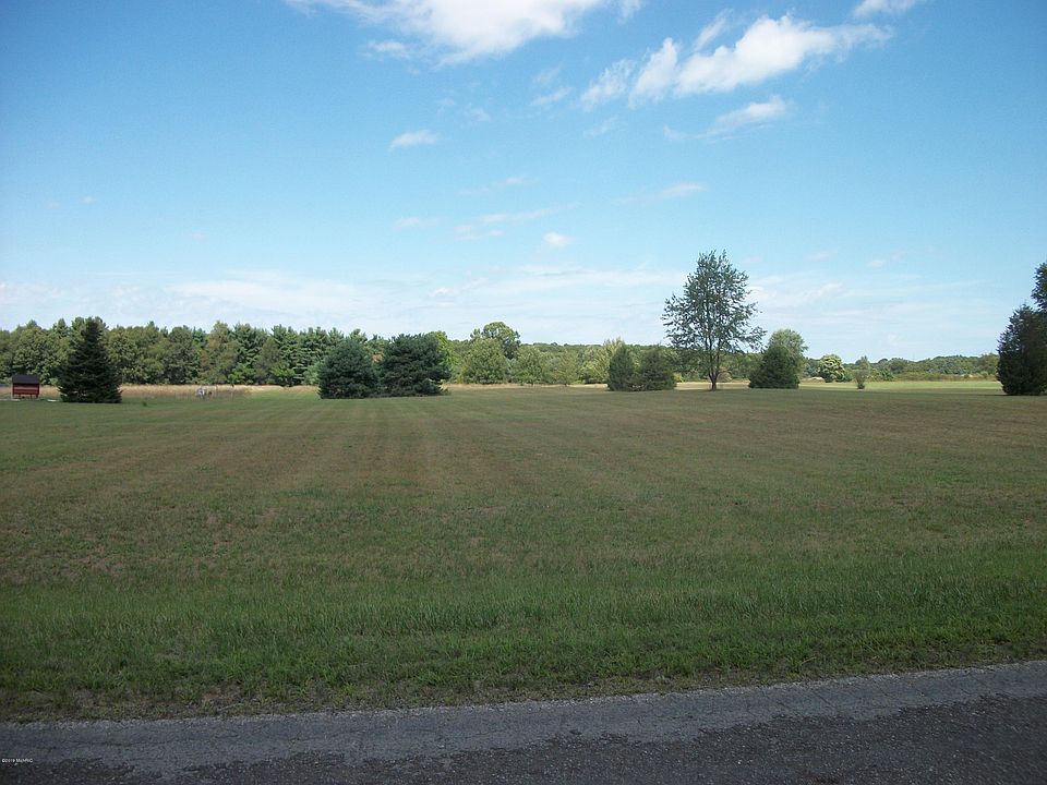 1st image of 32444 64th Ave