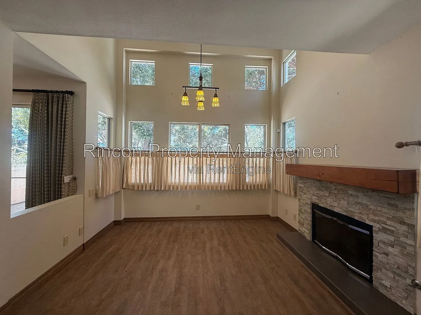 3 bed, 2.5 bath, 1574 sqft, $3,400 — Photo 3