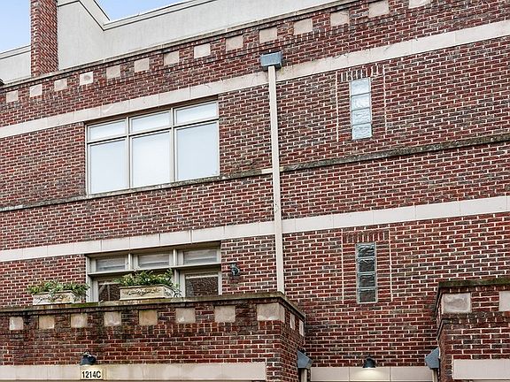2nd image of 1214 N Marion Ct APT C