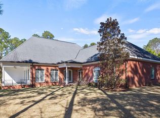 102 Gooseberry Ln, Dothan, AL 36305