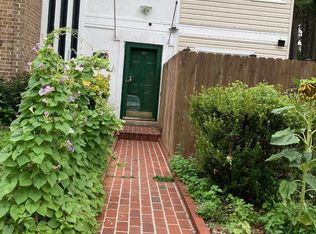 2660 Seville Cir, Woodbridge, VA 22192