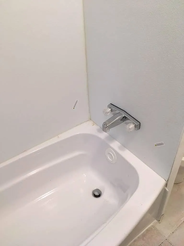 2 bed, 800 sqft, $850 — Photo 2