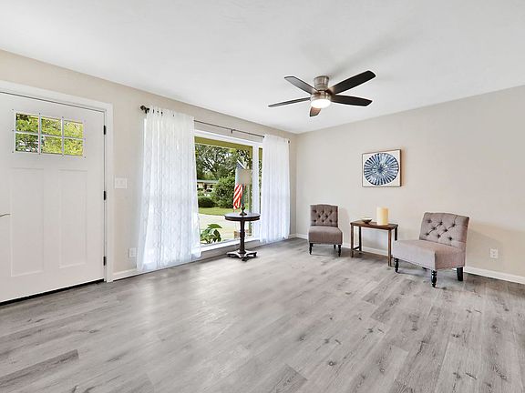2nd image of 2155 Goltare Dr