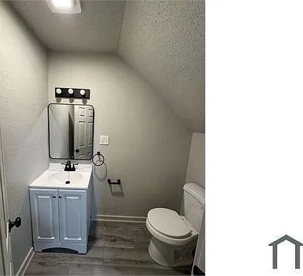 3427 Lexington Ave — Photo 18
