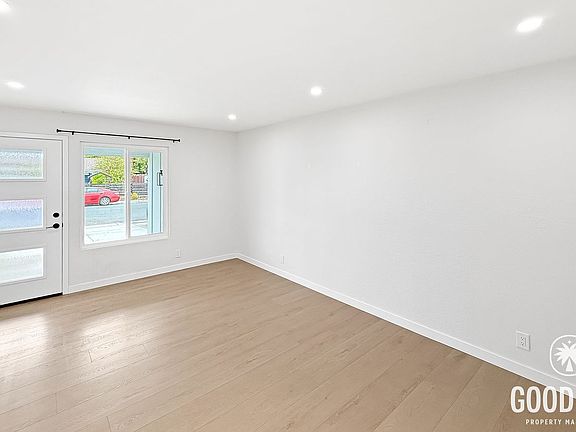 3rd image of 10888 Barbados Way