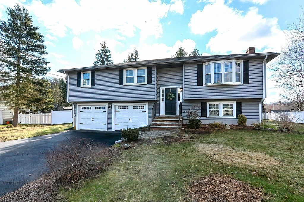 14 Georgia Dr, Walpole, MA 02081 | Zillow