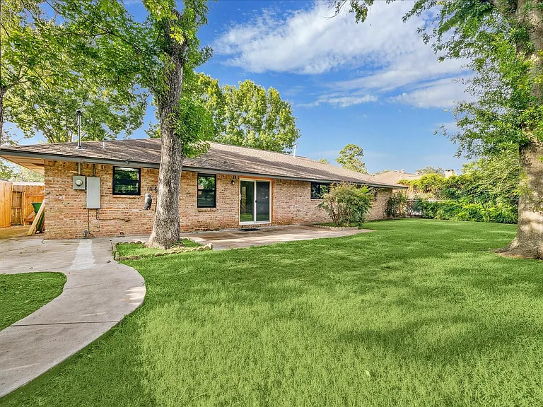 8907 Autauga St — Photo 19