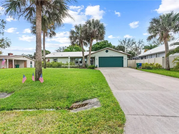 434 Rolling Hill Dr, Sebastian, FL 32958