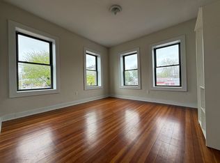 622 Columbia Rd APT 4, Boston, MA 02125