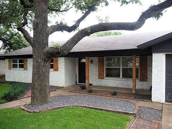4th image of 2317 Shady Grove Dr