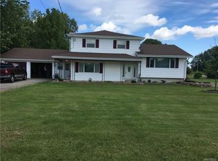 4385 Chestnut Rd, Wilson, NY 14172