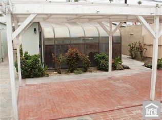 2114 Locust Ave, Long Beach, CA 90806