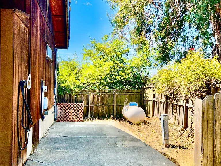 3100J Ryer Rd E — Photo 16