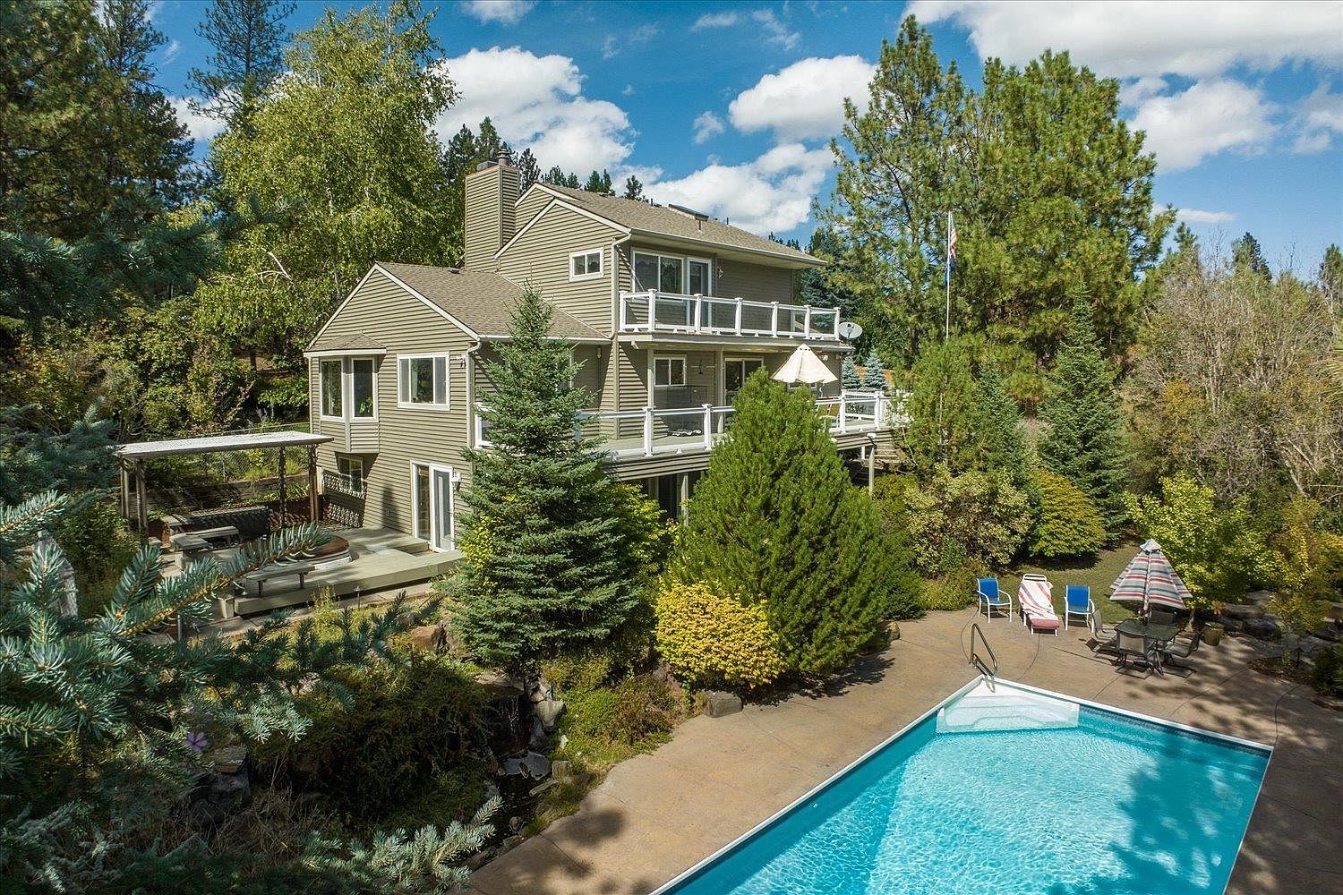 4989 S Chapman Rd, Greenacres, WA 99016 | Zillow