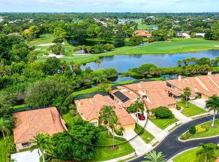 7740 Calle Facil, Sarasota, FL 34238