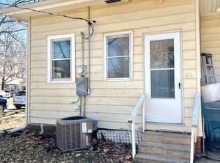 800 Osage St #BASEMENT, Manhattan, KS 66502