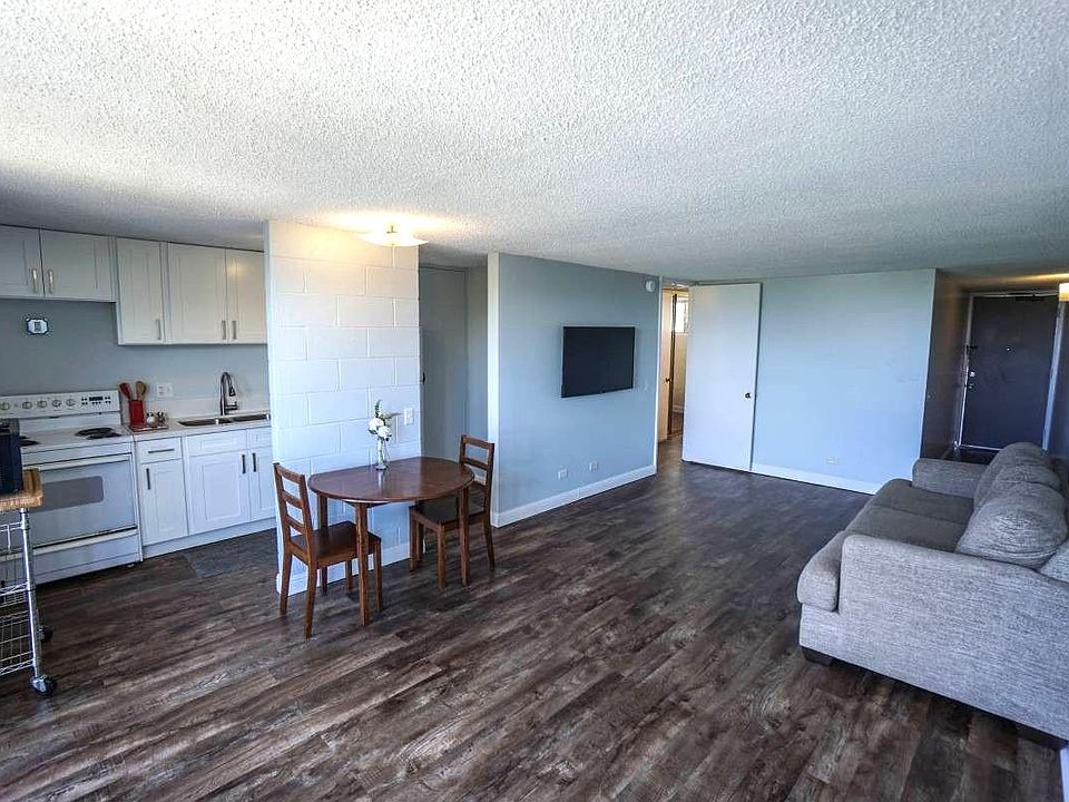Recenty remodeled with new flooring, kitchen cabinents and fresh paint.
