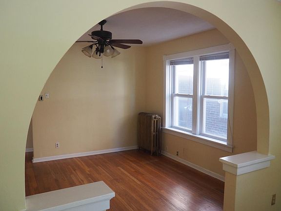 4th image of 4958 Tholozan Ave #4958