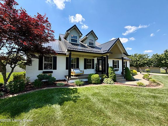 4th image of 1011 Pembrooke Dr
