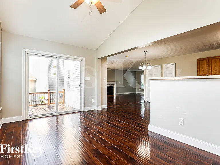 5500 Appaloosa Cir — Photo 8