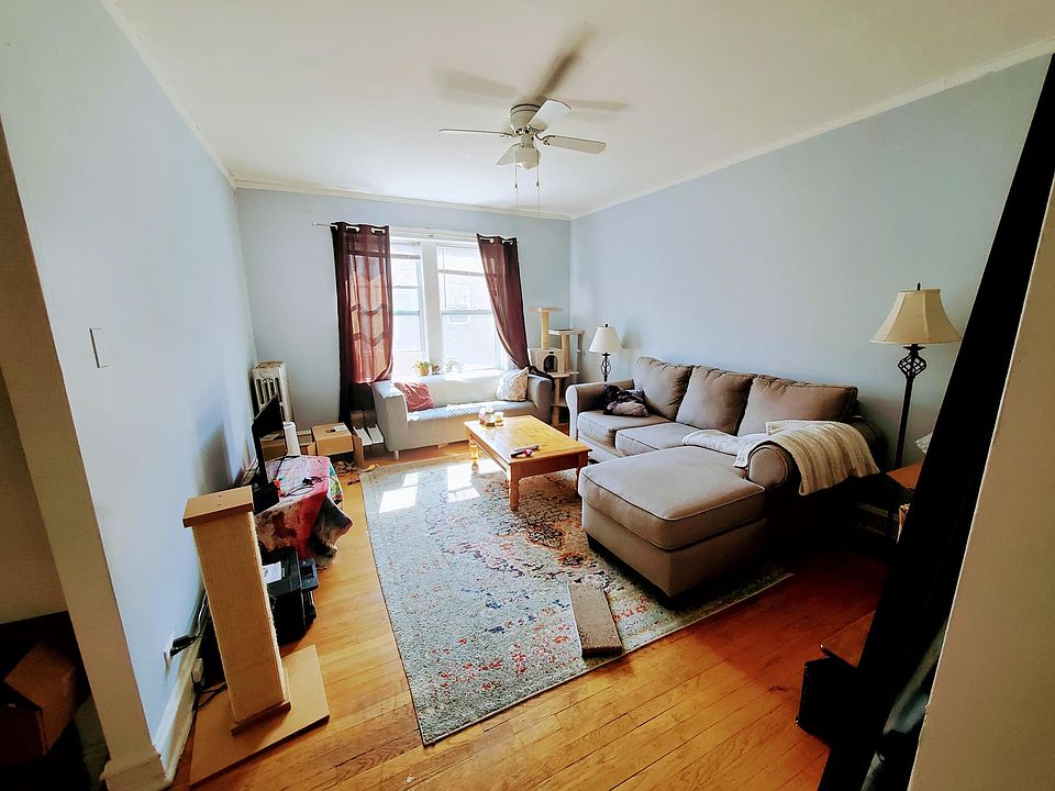 1st image of 4801 N Hermitage Ave #3B