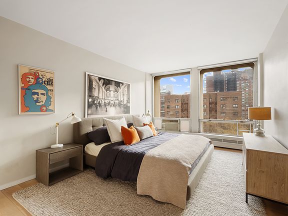 5th image of 343 E 30th St APT 4J