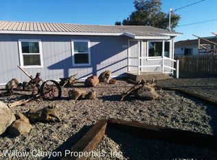 891 NW Commercial St, Madras, OR 97741